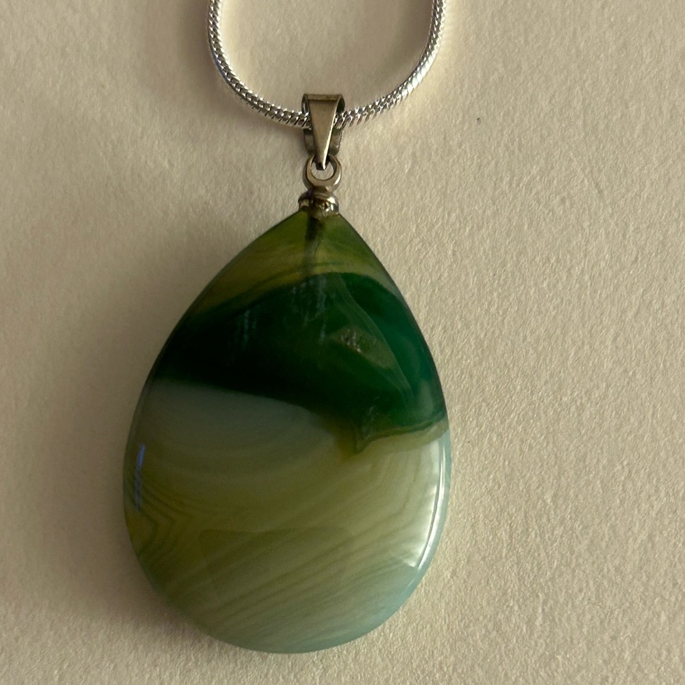 NWOT Necklace green Banded Agate polished teardrop Stone, .925 Sterling sp.chain